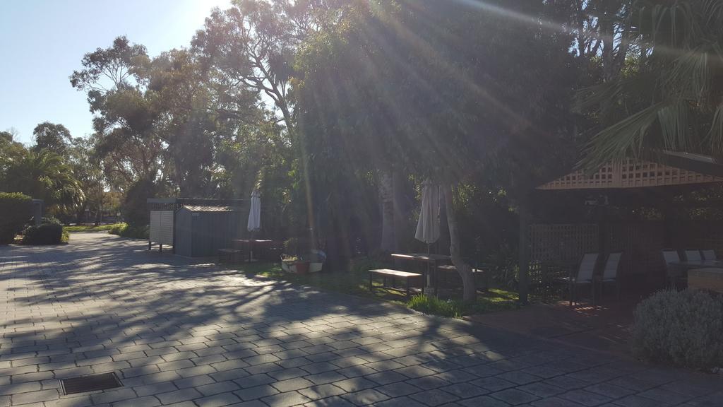 The Balnarring Motel Екстер'єр фото